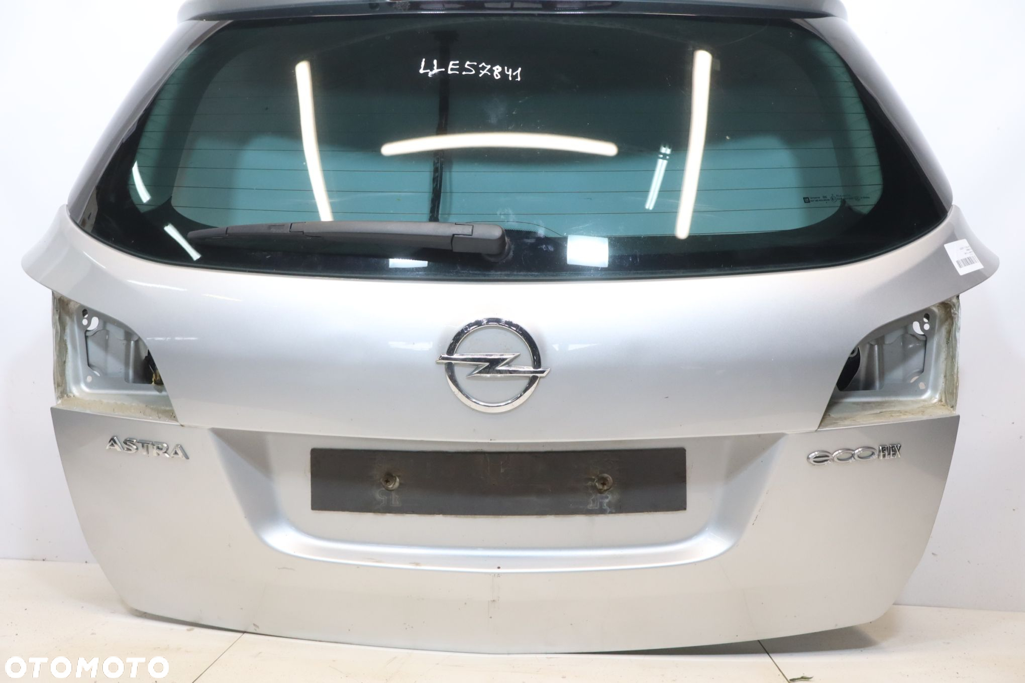 KLAPA TYLNA OPEL ASTRA J  Z176 KOMBI - 4
