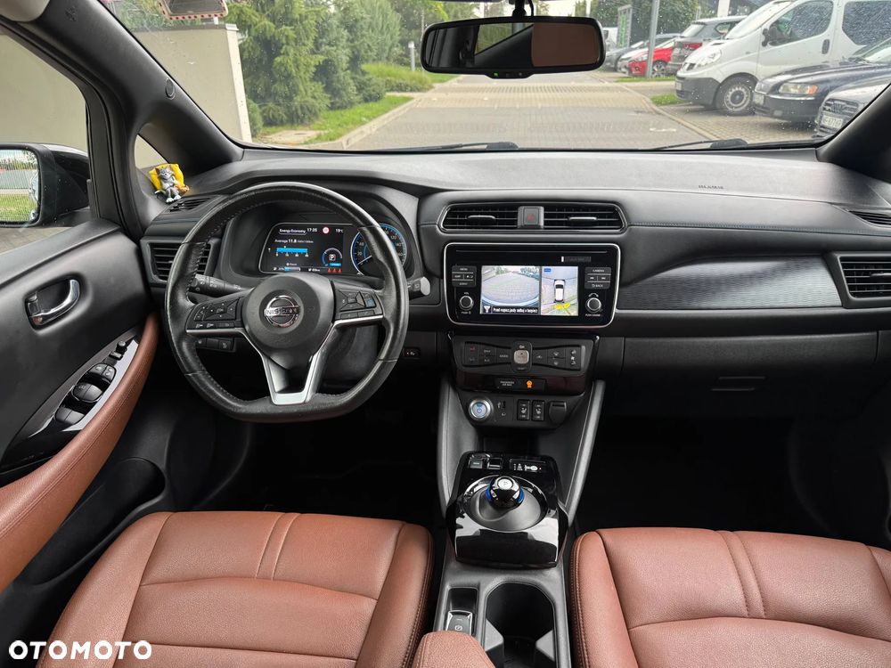 Nissan Leaf 40 kWh N-Connecta - 28