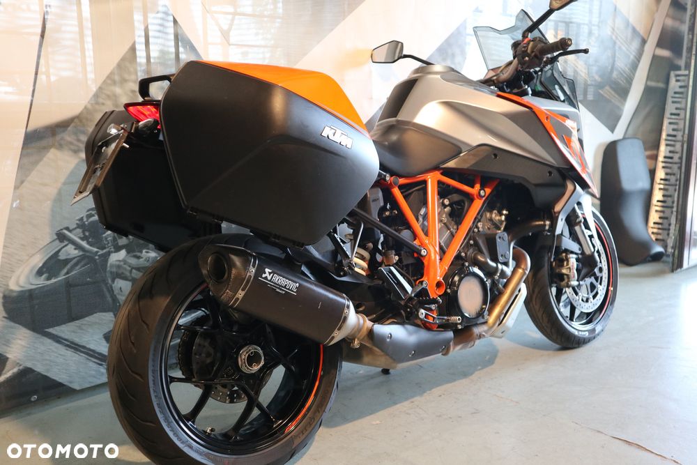 KTM Super Duke - 18