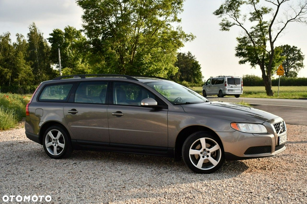Volvo V70 - 3