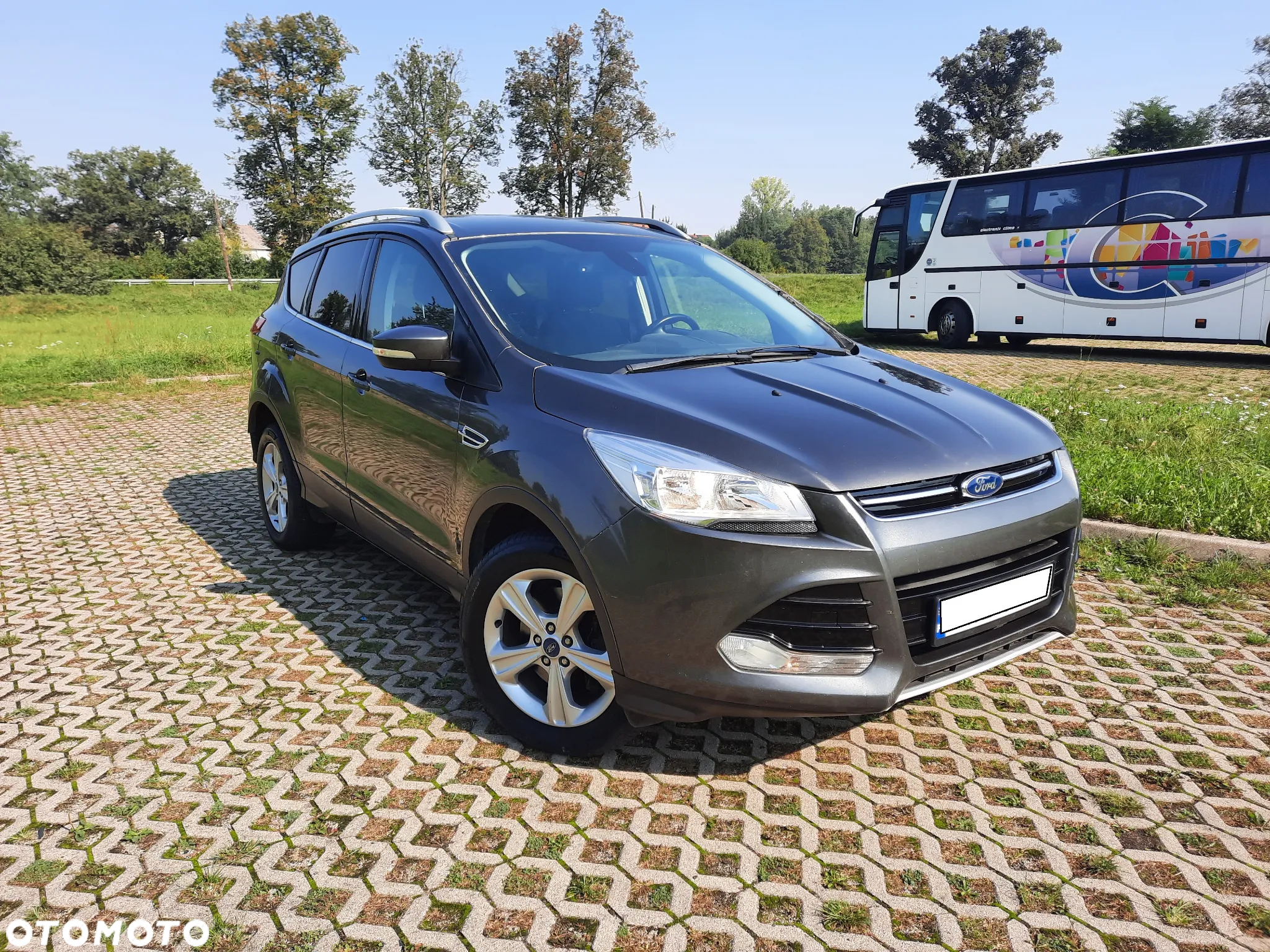 Ford Kuga 2.0 TDCi FWD Titanium - 14