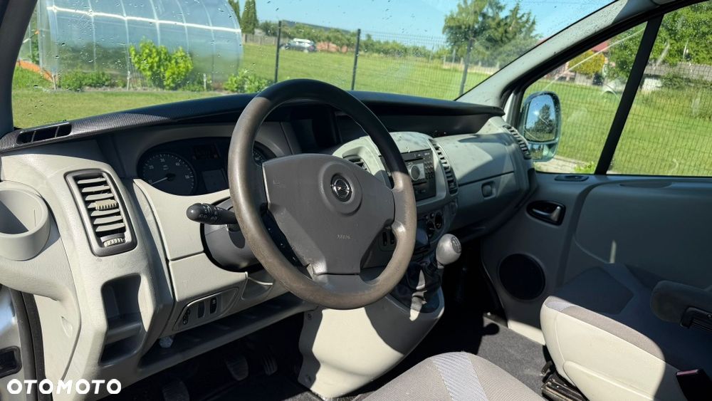 Opel Vivaro - 5