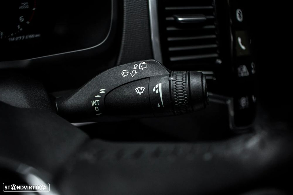 Volvo XC 90 2.0 D4 Momentum - 17