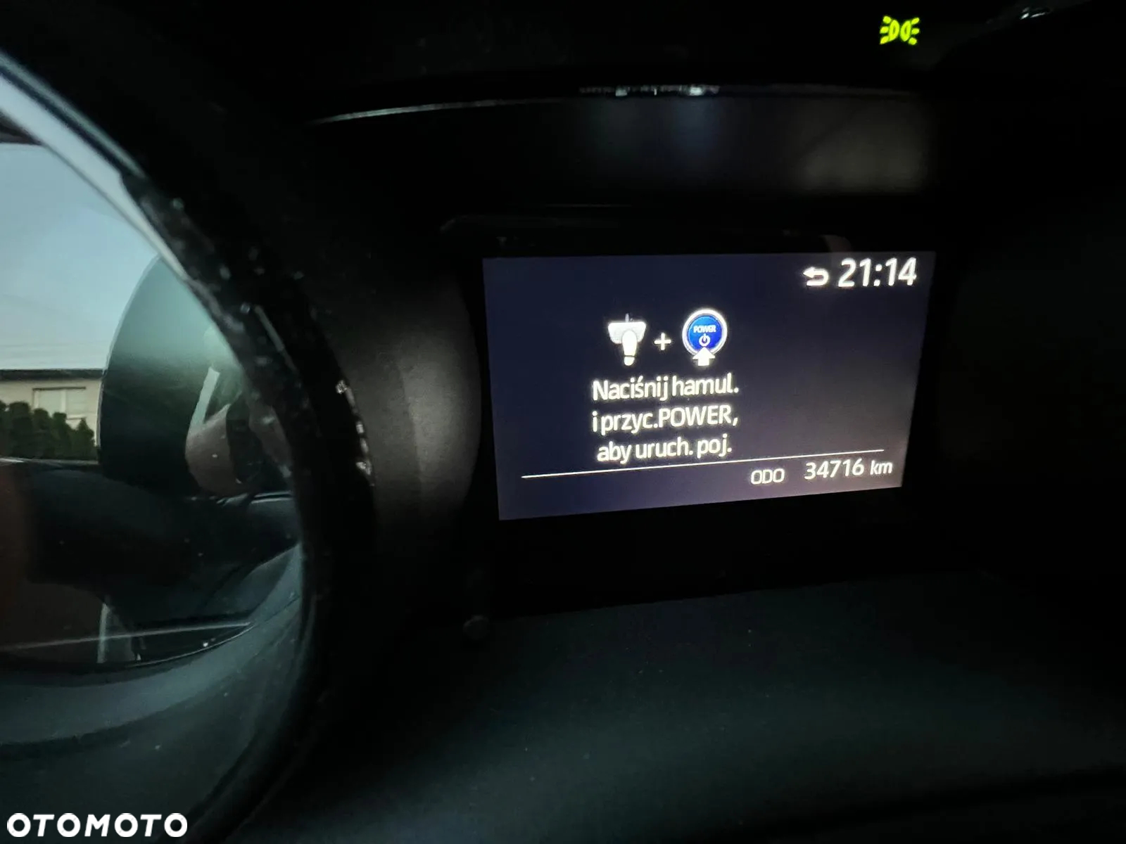 Toyota Yaris Hybrid 1.5 Executive - 6