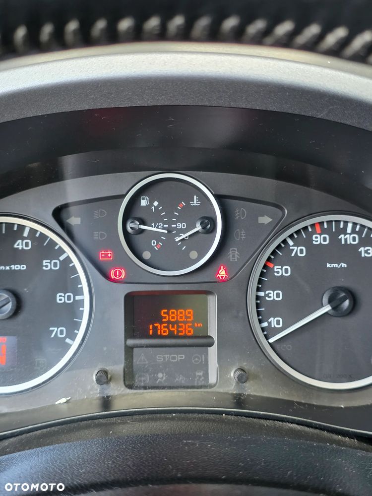 Citroën Berlingo Multispace e-HDi 90 FAP EGS6 Start Stop Selection - 22