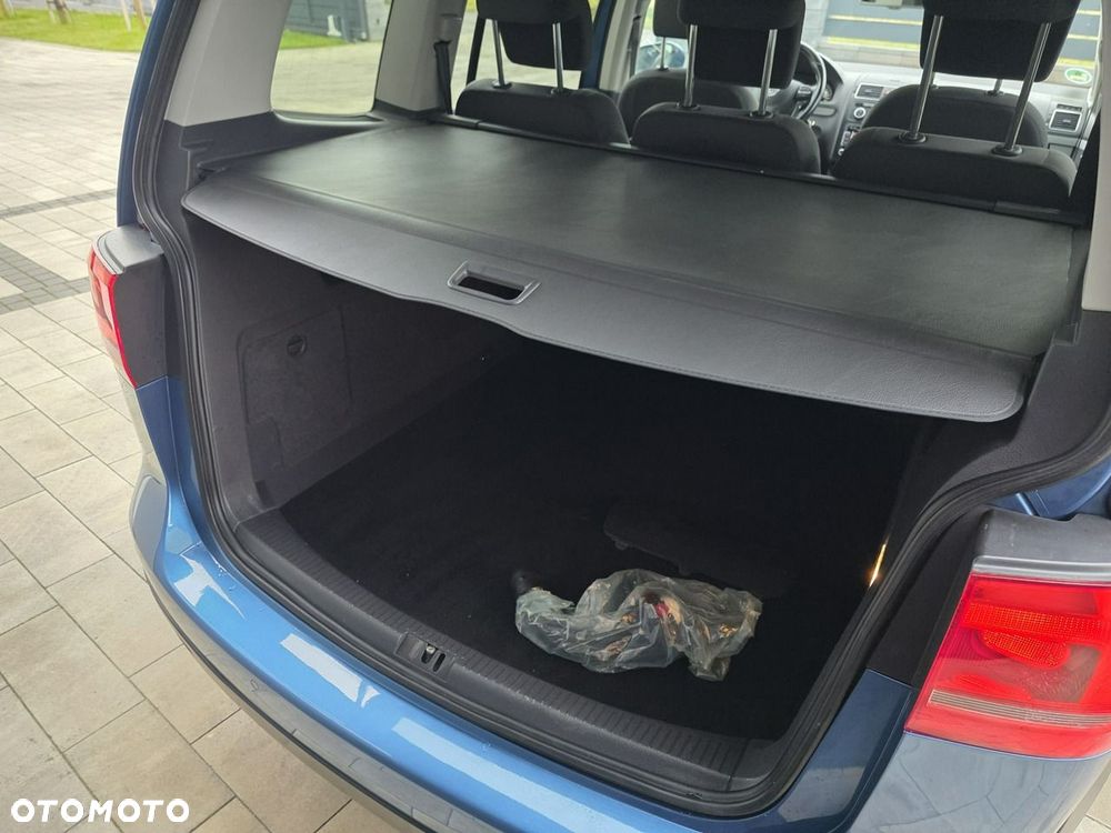 Volkswagen Touran 2.0 TDI DPF DSG Cross - 33