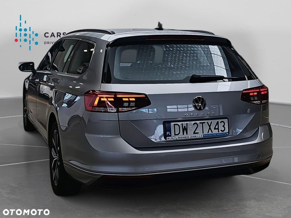Volkswagen Passat Variant 2.0 TDI EVO Business DSG - 26