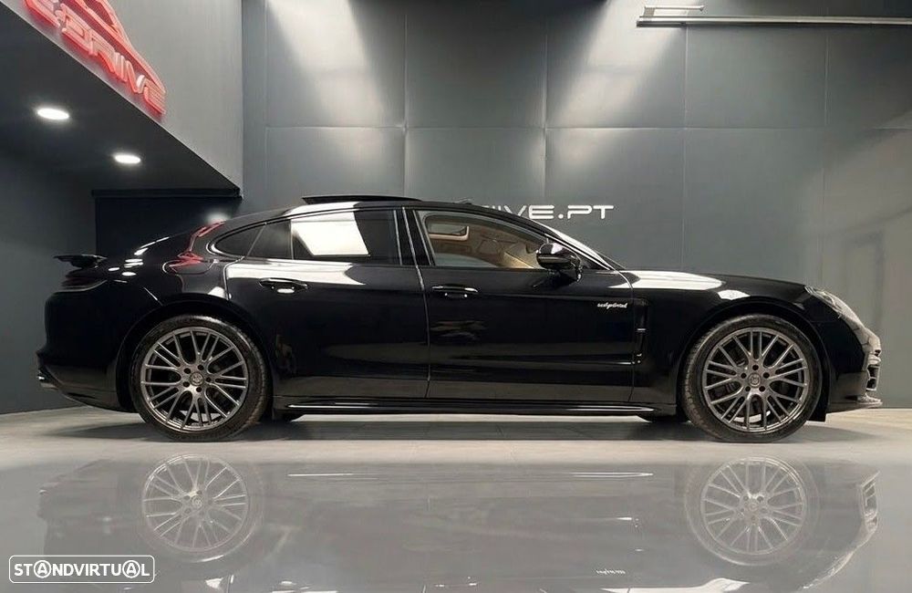Porsche Panamera - 6