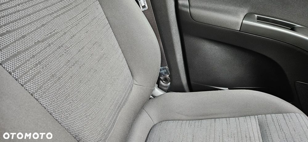 Opel Meriva - 18