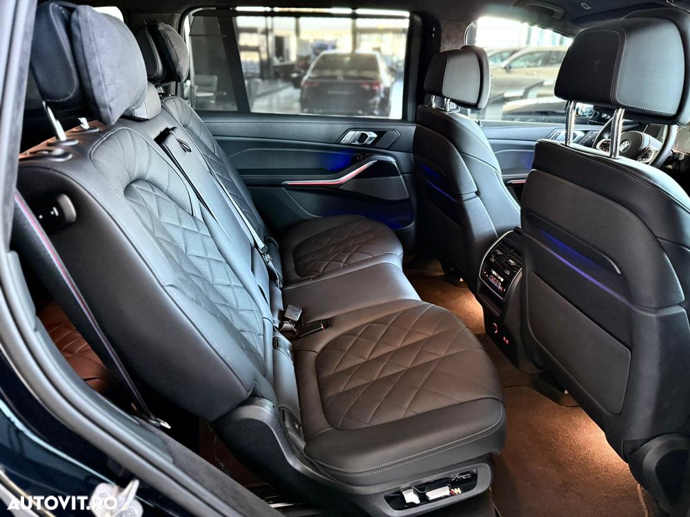 BMW X7 xDrive40d - 13