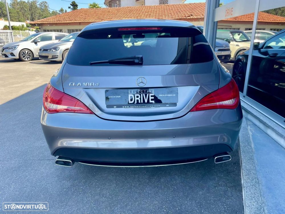 Mercedes-Benz CLA 180 d Shooting Brake Urban - 6