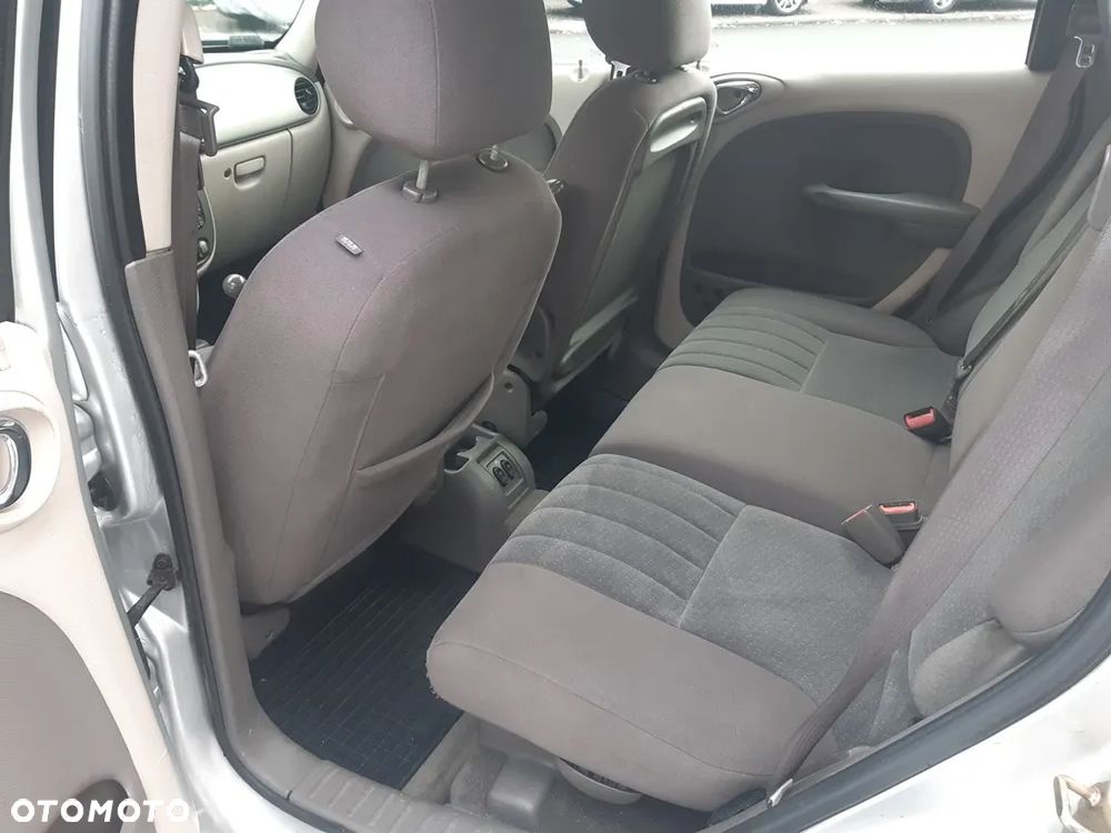 Chrysler PT Cruiser - 24