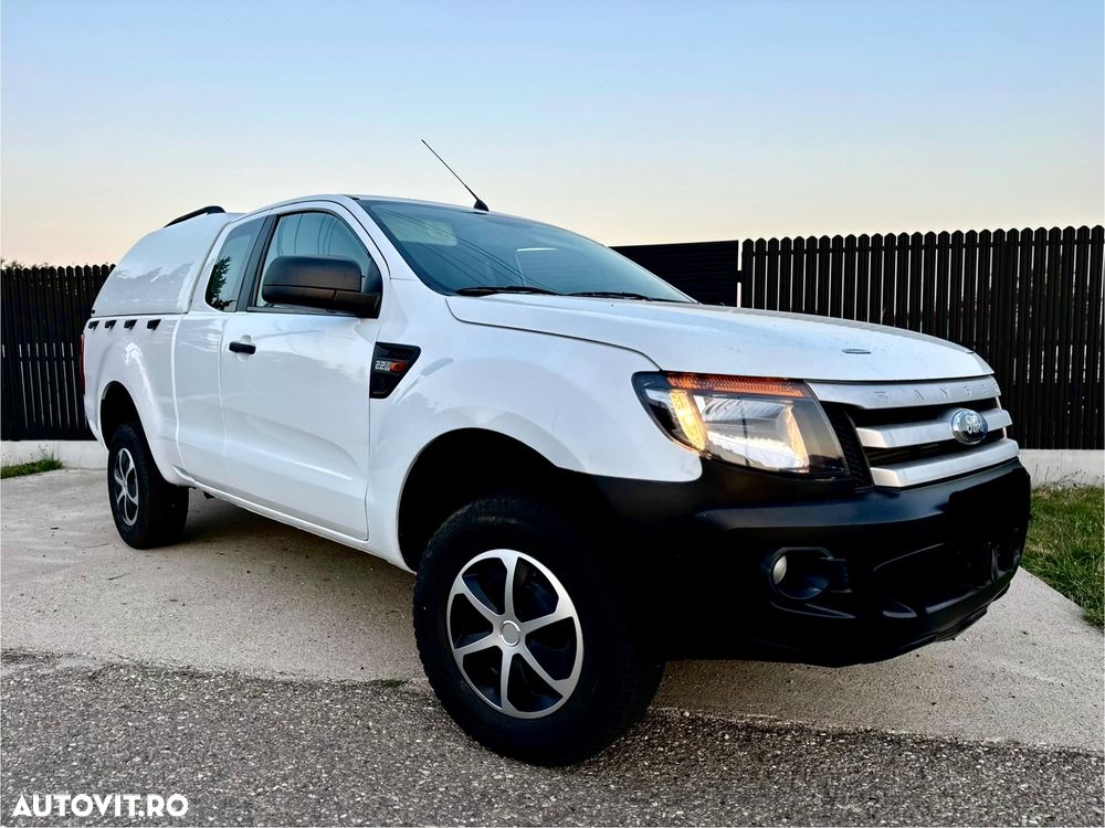 Ford Ranger Pick-Up 4x4 Cabina RAP - 25
