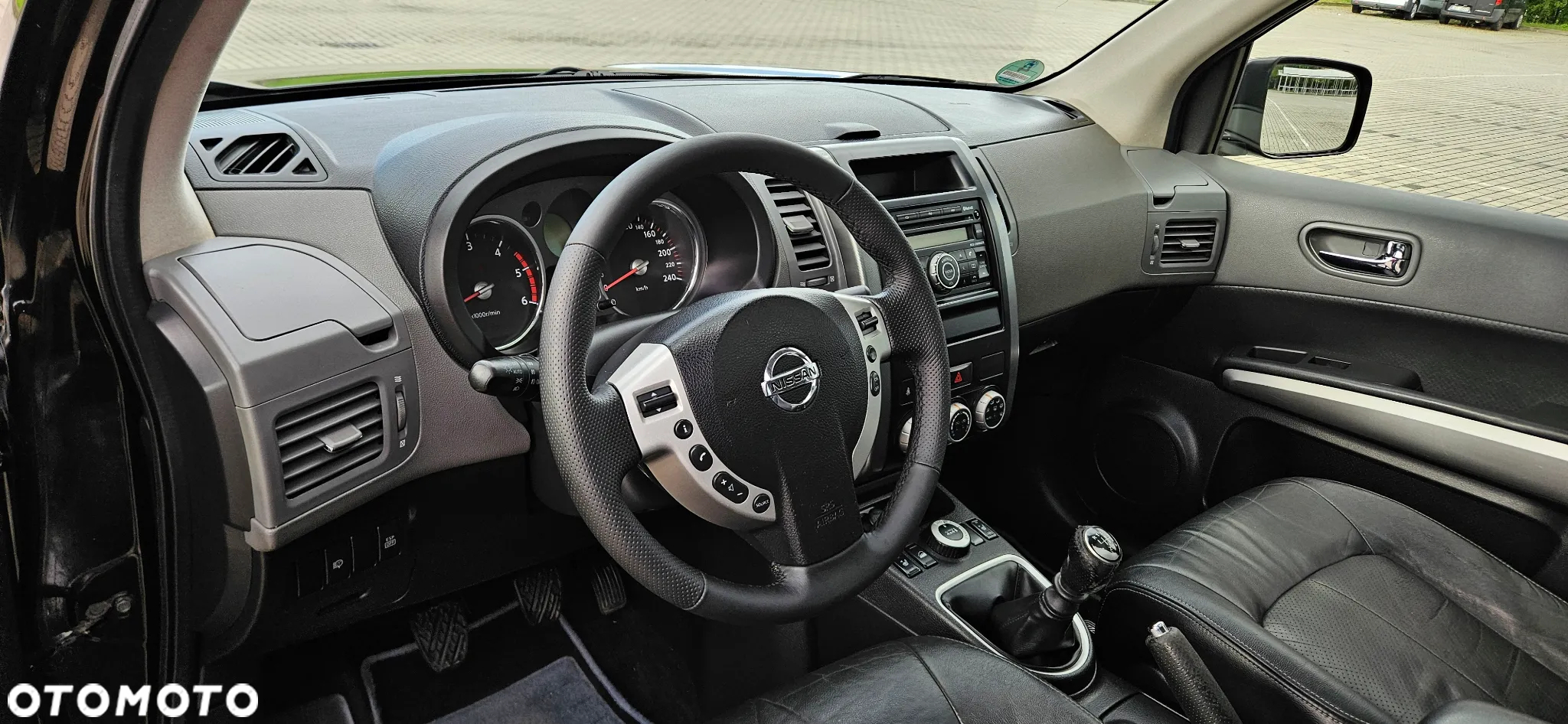 Nissan X-Trail 2.0 dCi 4x4 DPF Platinum - 6