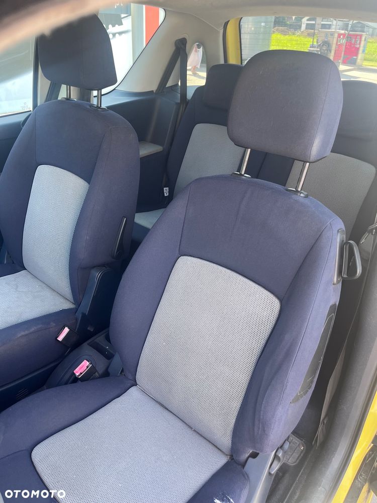 Peugeot 1007 1.4 HDI Trendy - 13