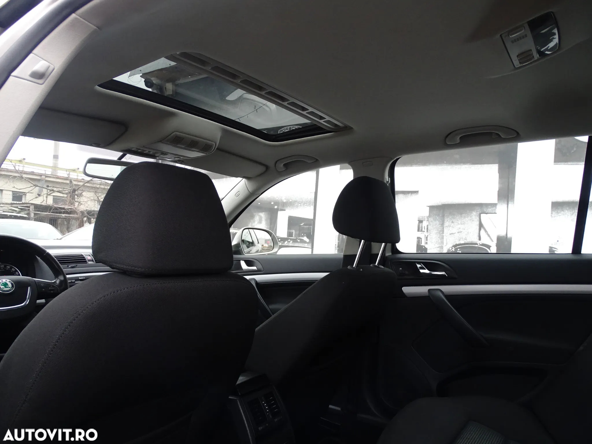 Skoda Octavia Combi 1.8 TSI 4x4 Scout - 8