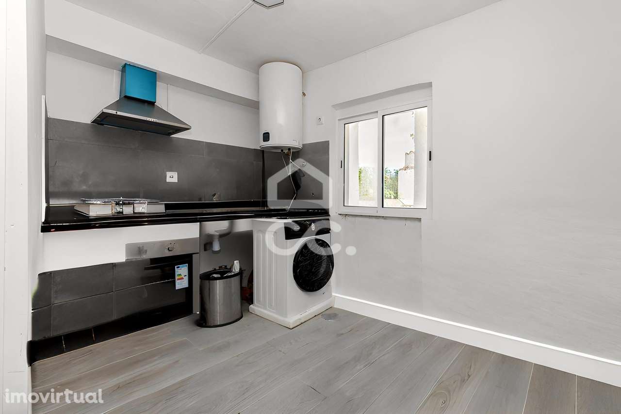 Moradia T5 com Quintal no Centro de Alcáçovas - Grande imagem: 3/34