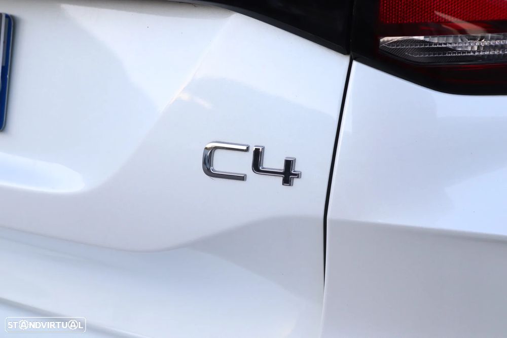 Citroën C4 1.2 PureTech Plus - 20