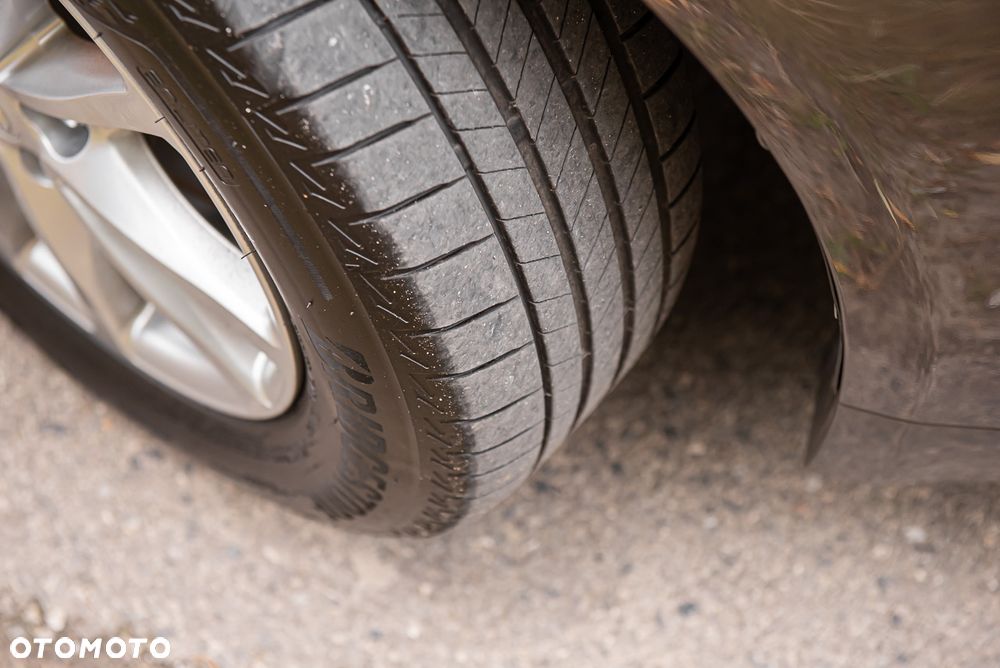 Toyota Avensis 2.0 D-4D Sol+NAVI - 28