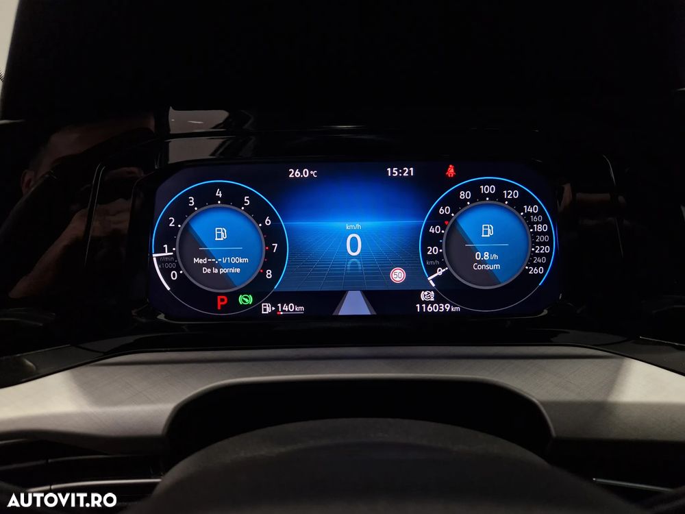 Volkswagen Golf 1.5 eTSI ACT DSG MHEV Life - 17