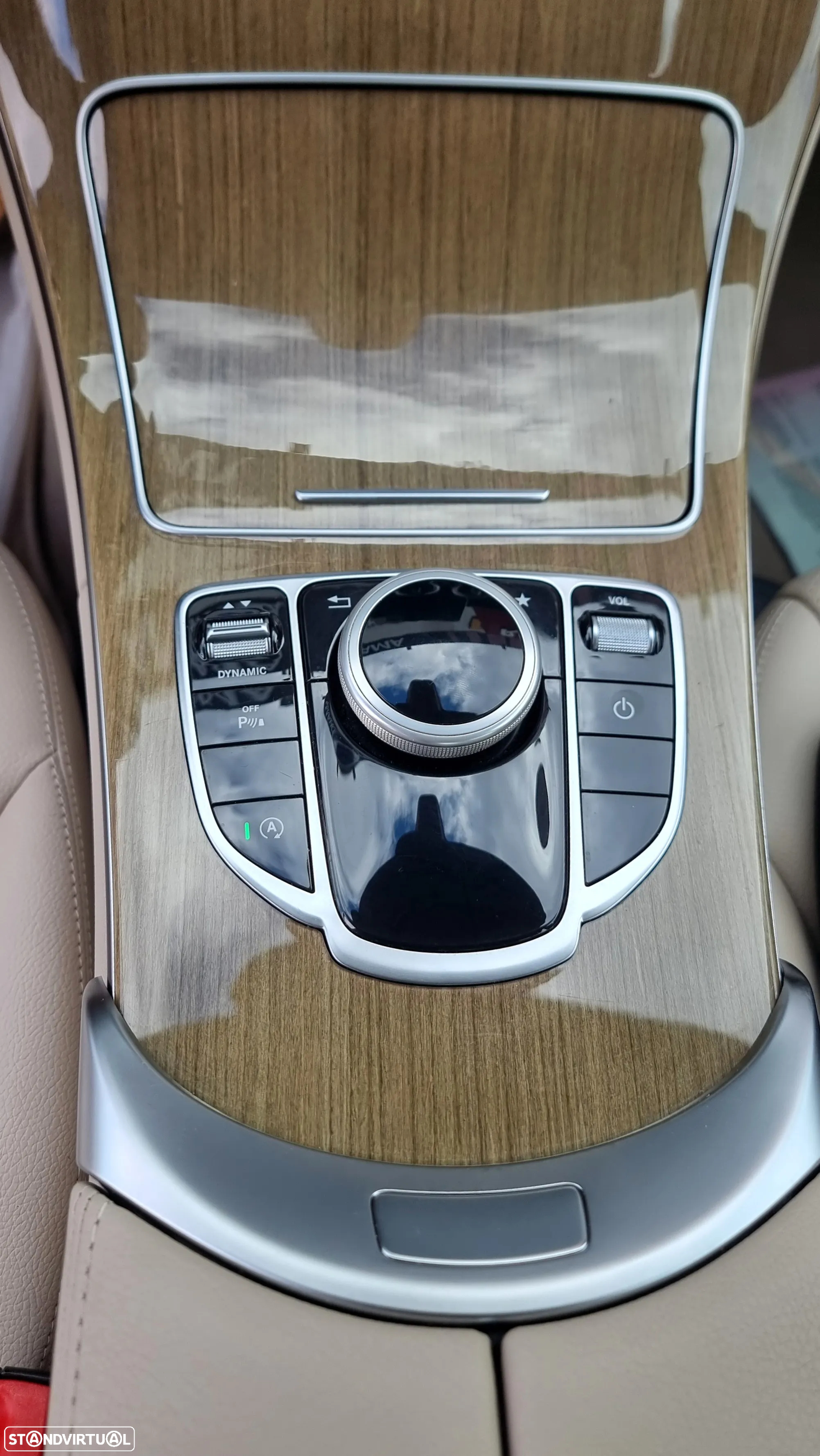 Mercedes-Benz C 200 - 5