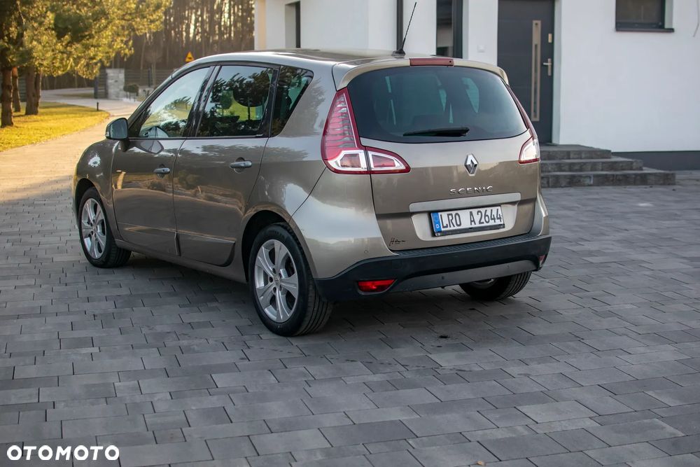 Renault Scenic - 28