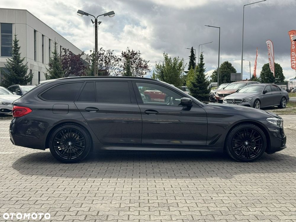 BMW Seria 5 520d M Sport Edition - 14