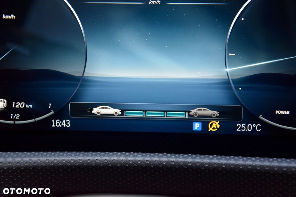 Mercedes-Benz CLA 200 mHEV AMG Line 7G-DCT - 28