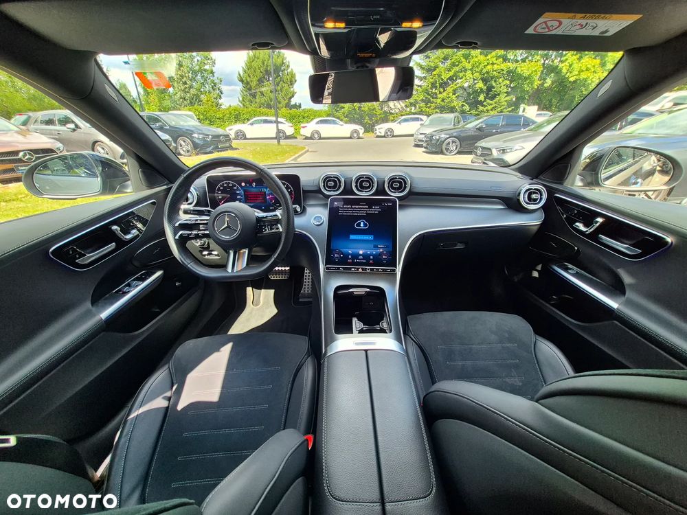Mercedes-Benz Klasa C 200 4MATIC 9G-TRONIC - 23