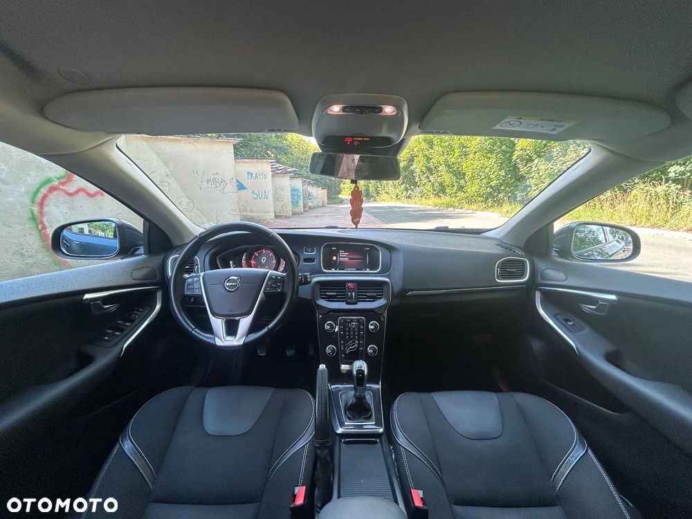 Volvo V40 D2 Drive-E SCR Momentum - 8