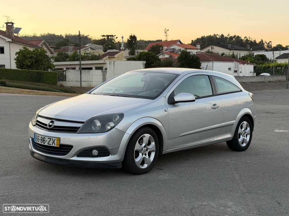 Opel Astra GTC 1.4 - 1