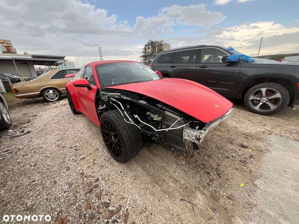 Porsche 911 Carrera PDK - 13
