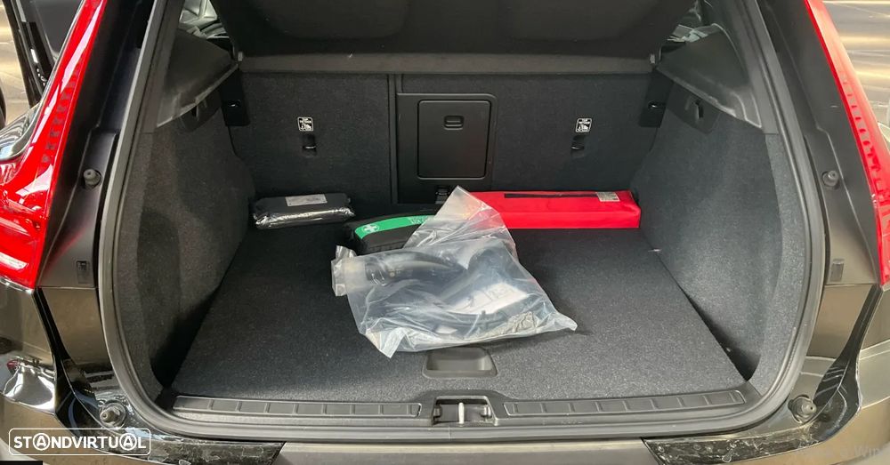 Volvo XC 40 Recharge 69 kWh Single Motor Core - 11
