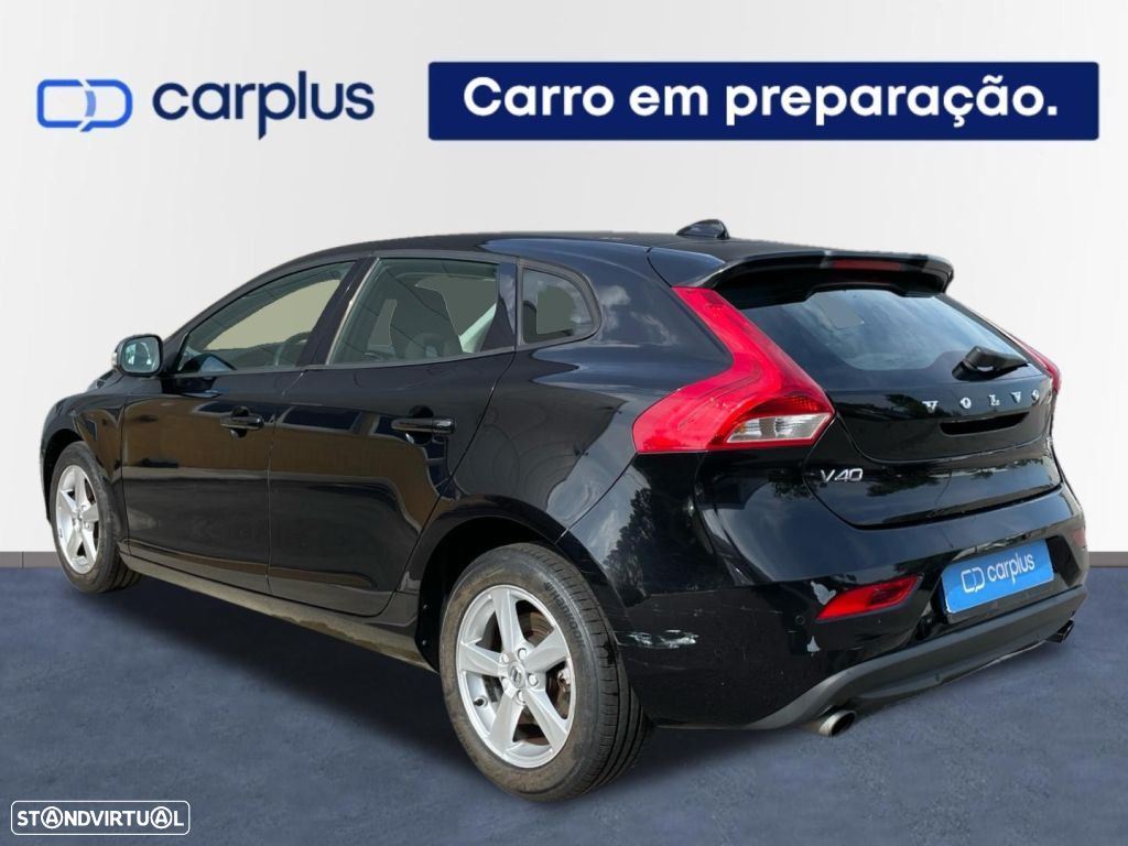Volvo V40 1.5 T3 Sport Edition Geartronic - 2