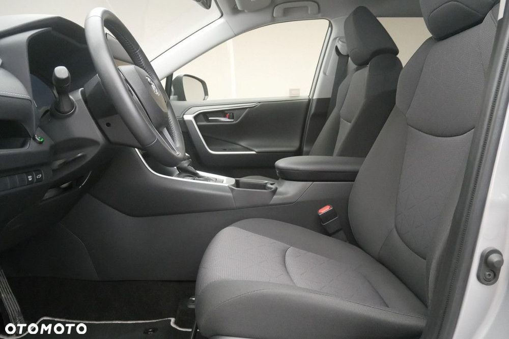 Toyota RAV4 - 12
