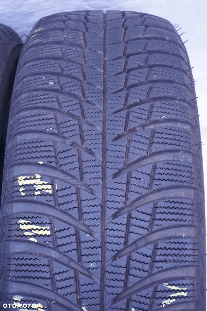 215 65 17 Bridgestone blizzak LM001 - 4