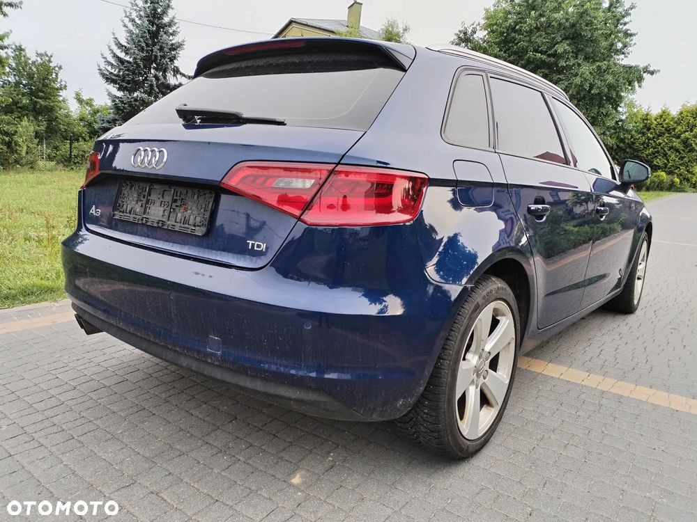 Audi A3 Sportback - 5