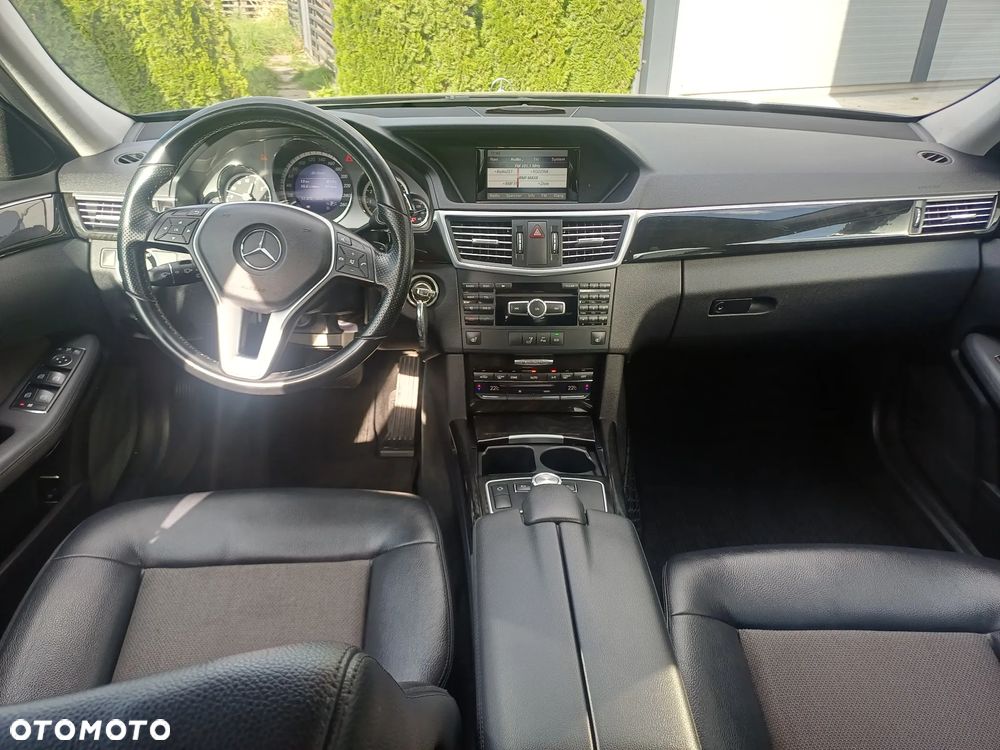 Mercedes-Benz Klasa E - 11