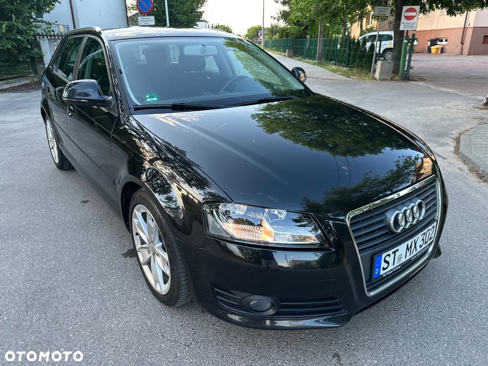 Audi A3 Sportback 2.0 TDI Ambiente - 5