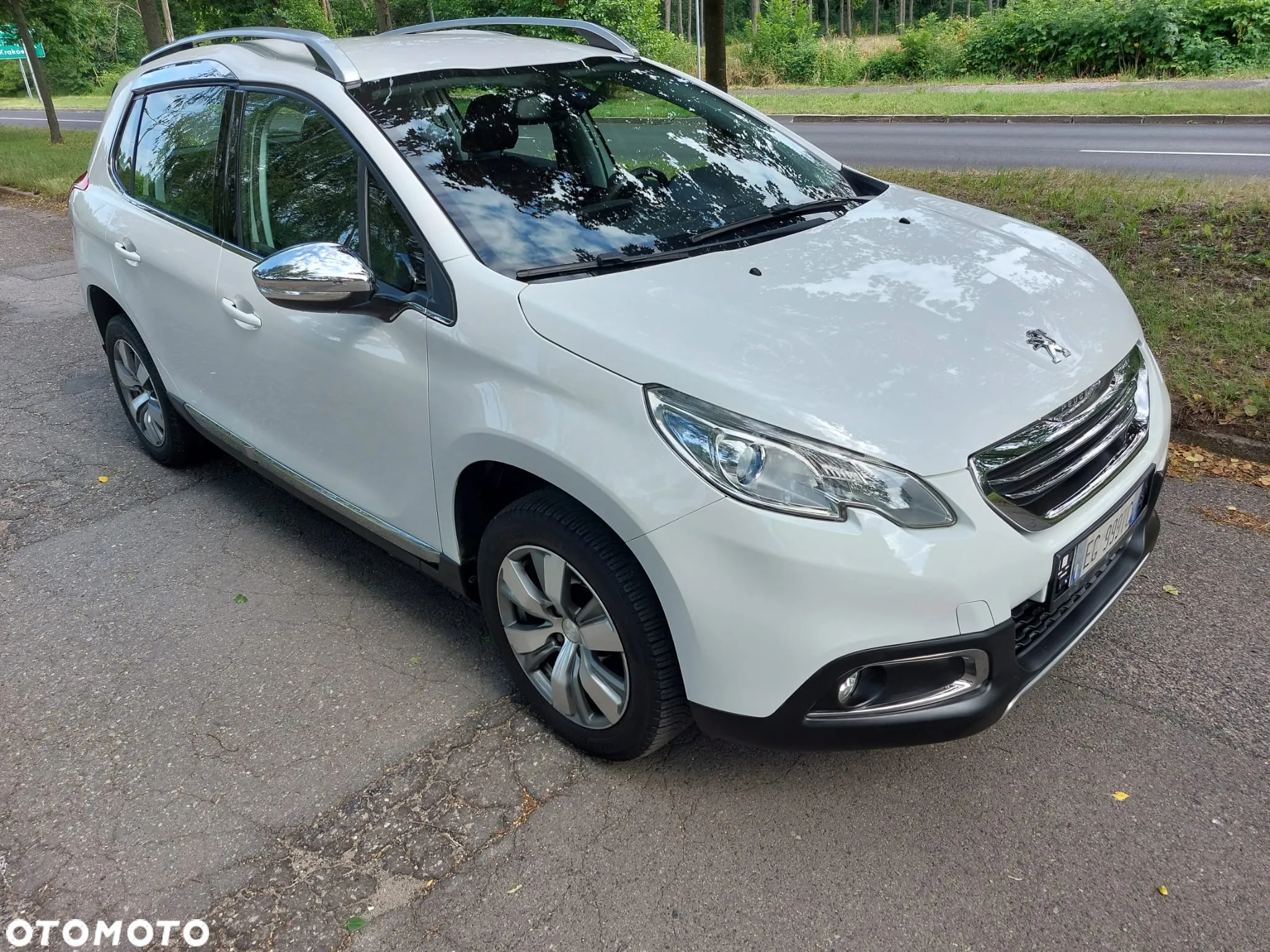 Peugeot 2008 PureTech 82 Allure - 3