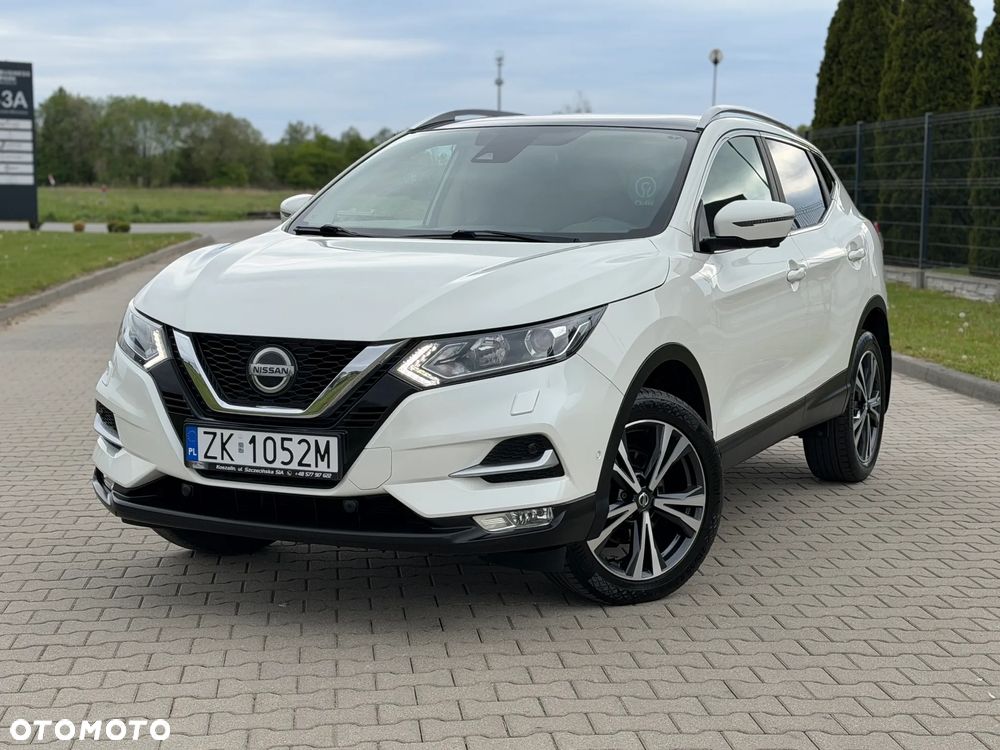 Nissan Qashqai 1.2 DIG-T N-Connecta EU6 - 17