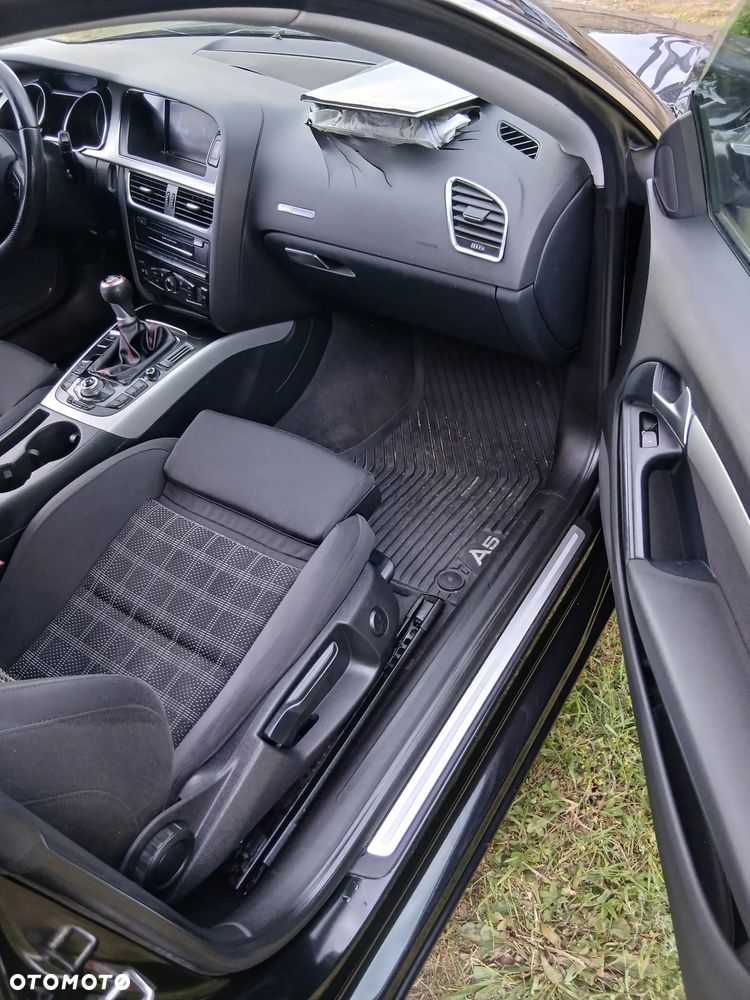 Audi A5 Coupé 2.0 TDI Ultra DPF - 11