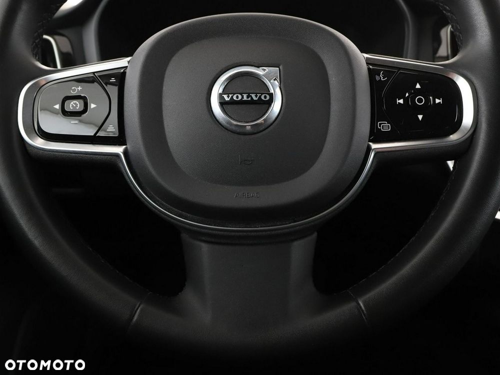 Volvo V60 B4 D Plus Dark - 22