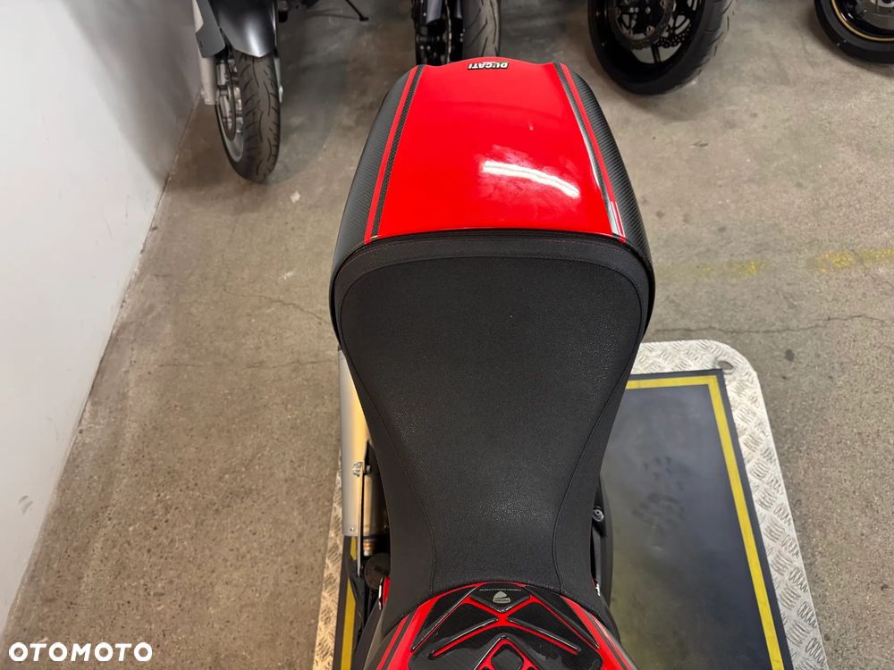 Ducati Diavel - 27