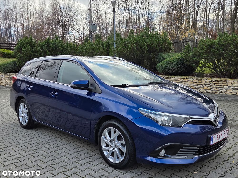 Toyota Auris 1.2 Turbo Executive - 13