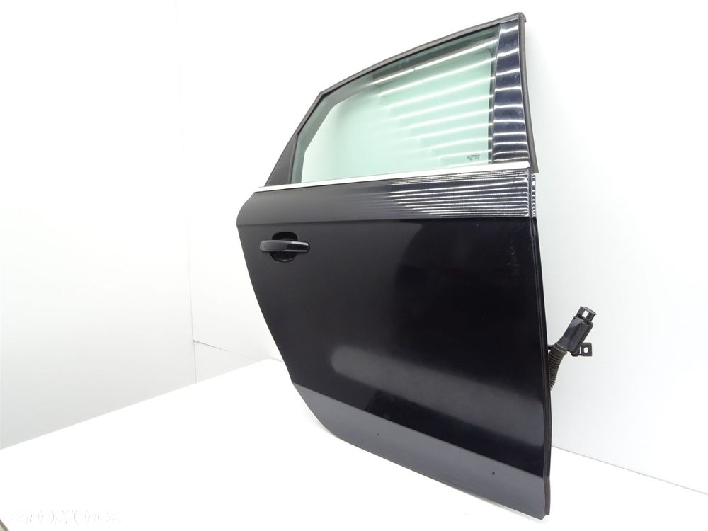 Drzwi prawy tył tylne czarne lz9y 8k5833052d audi a4 b8 - 3