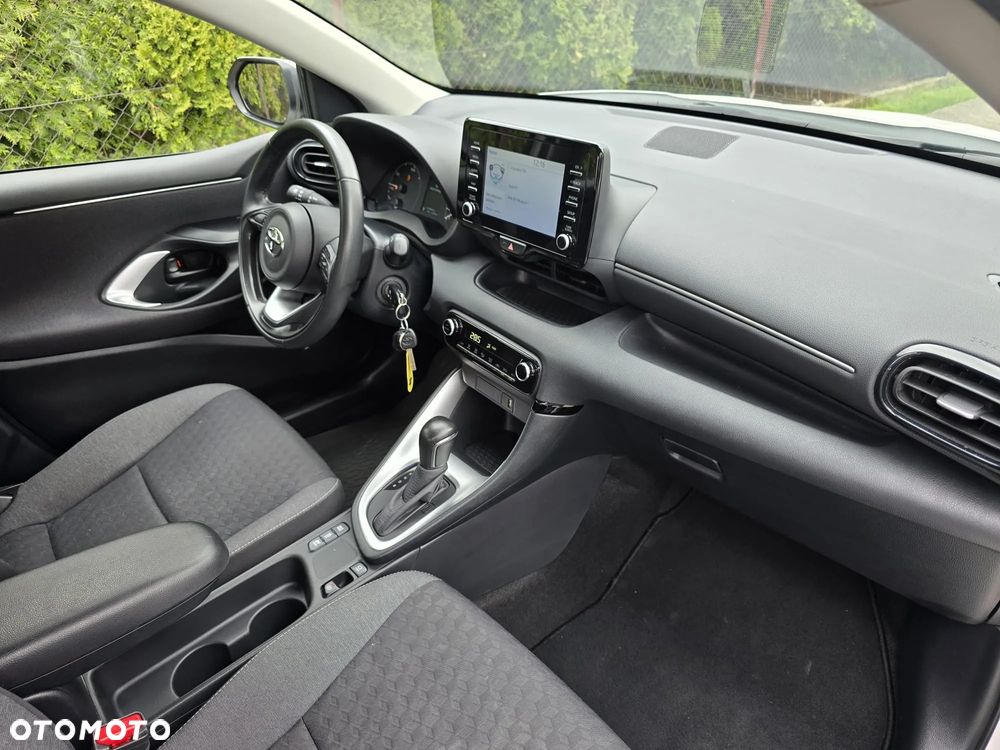 Toyota Yaris Hybrid 1.5 Selection Style - 14