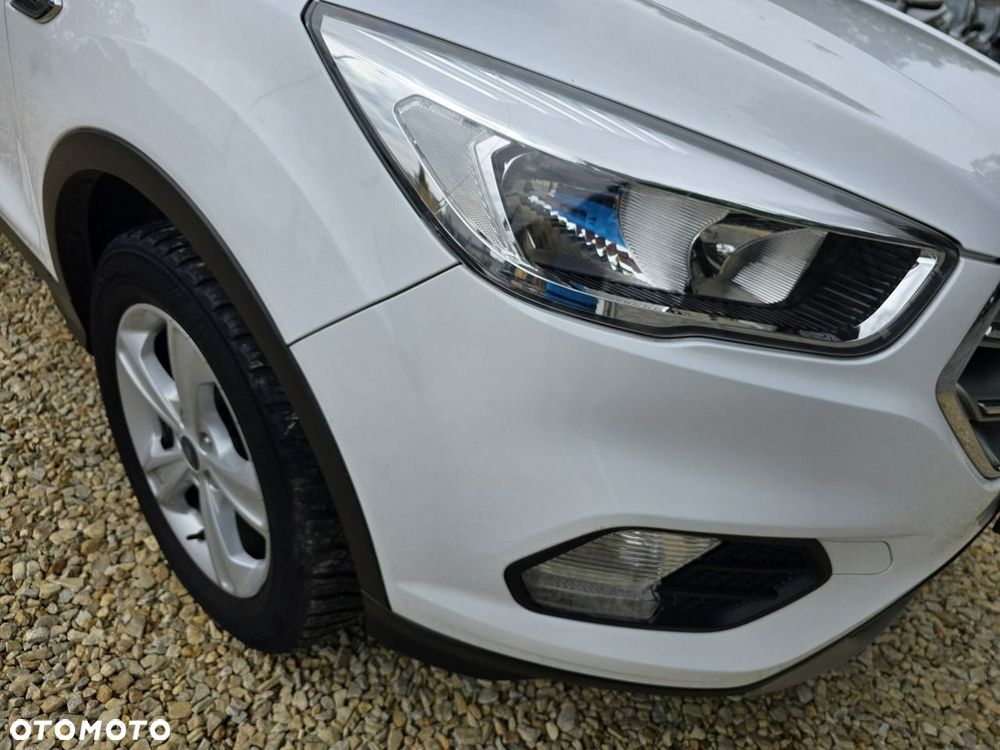 Ford Kuga - 29