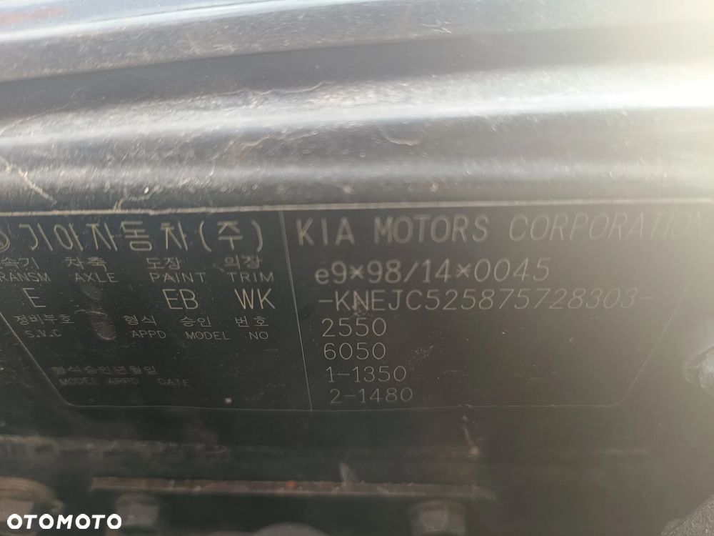 Kia Sorento 3.3 V6 EX - 23