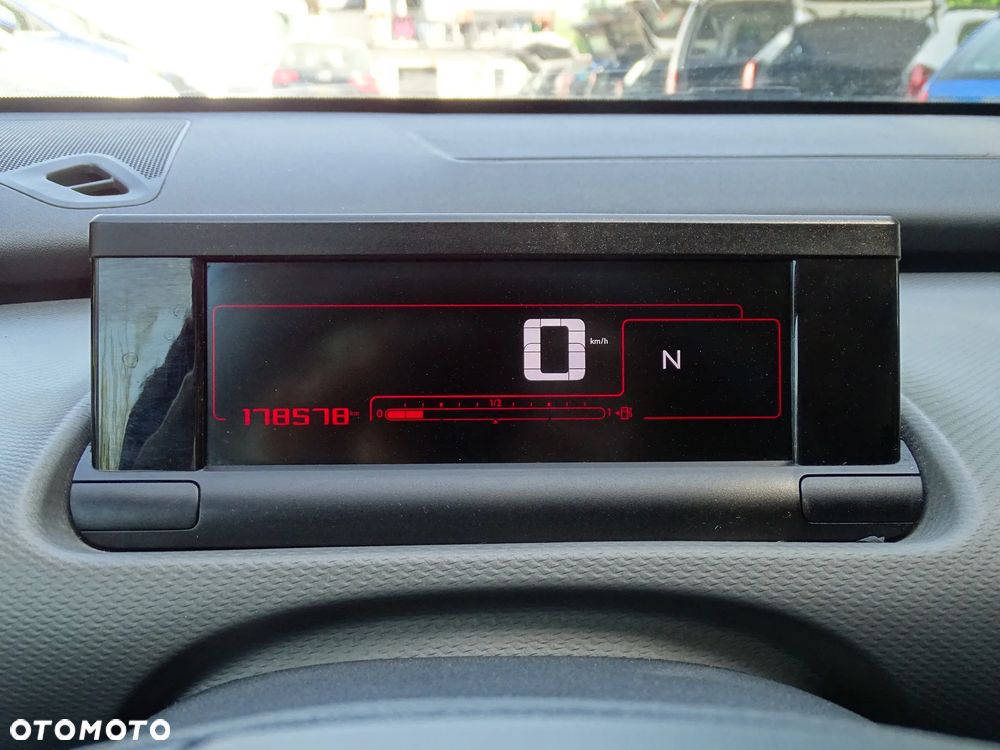 Citroën C4 Cactus - 23